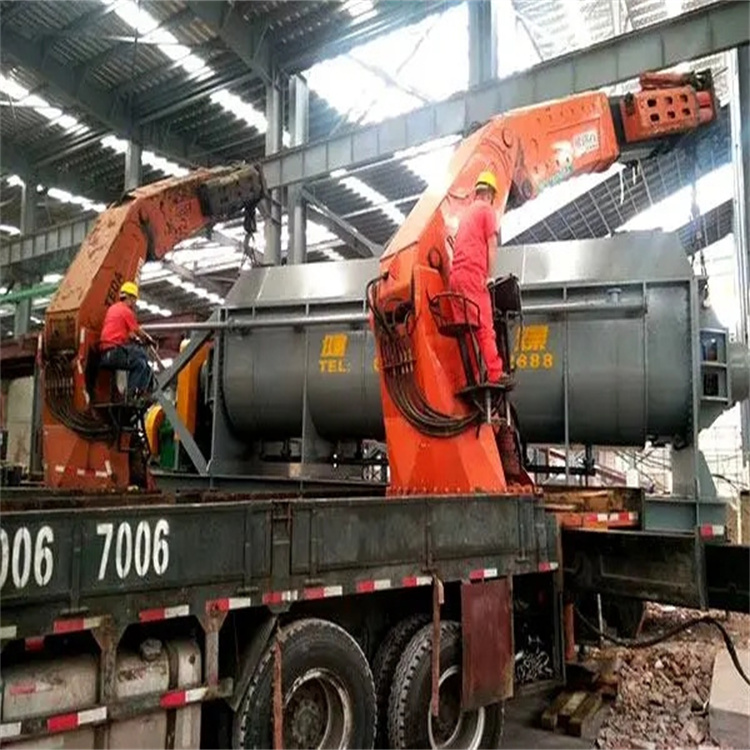 玄武租赁随车吊时需要注意哪些事项